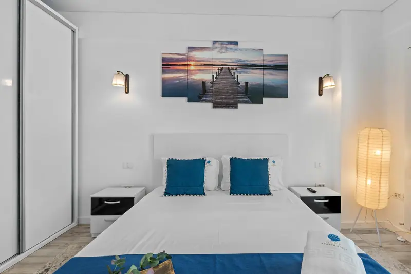 Apartament cu accente turcoaz, Ansambluri noi, fotografia 11