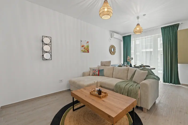 Apartament într-un ansamblu cu piscină, Meraki, fotografia 2