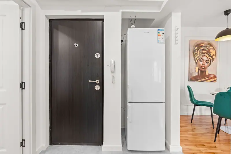 Apartament cu baghete decorative și accente turcoaz, Str. Vasile Pârvan, București, fotografia 17