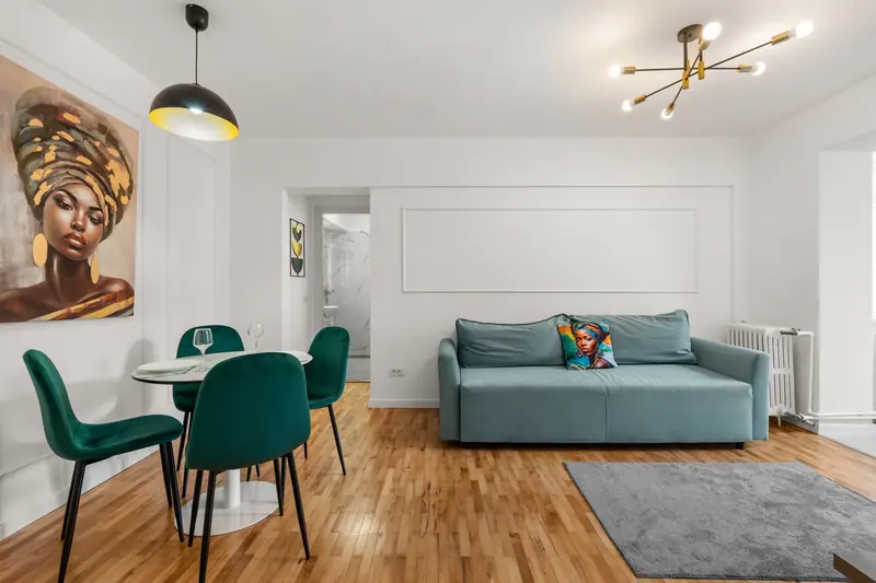 Apartament cu baghete decorative și accente turcoaz, Str. Vasile Pârvan, București, fotografia 18