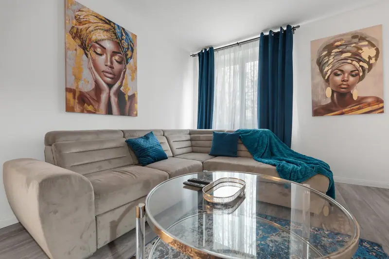Apartament cu baie din marmură neagră, București, fotografia 11