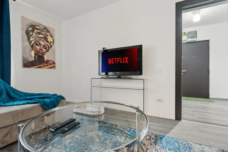 Apartament cu baie din marmură neagră, București, fotografia 13