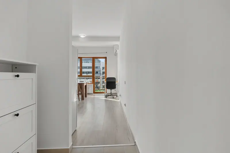 Apartament cu balcon și vedere deschisă, Mihai Bravu, București, fotografia 6