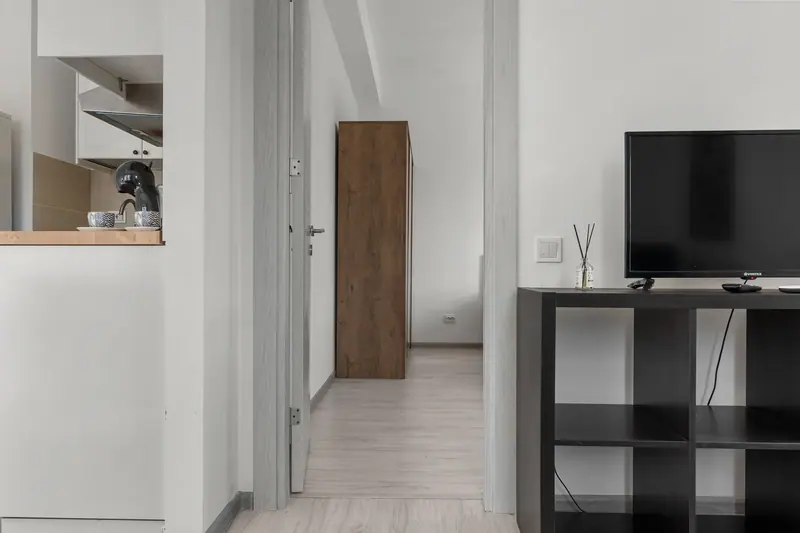 Apartament cu balcon și vedere deschisă, Mihai Bravu, București, fotografia 16