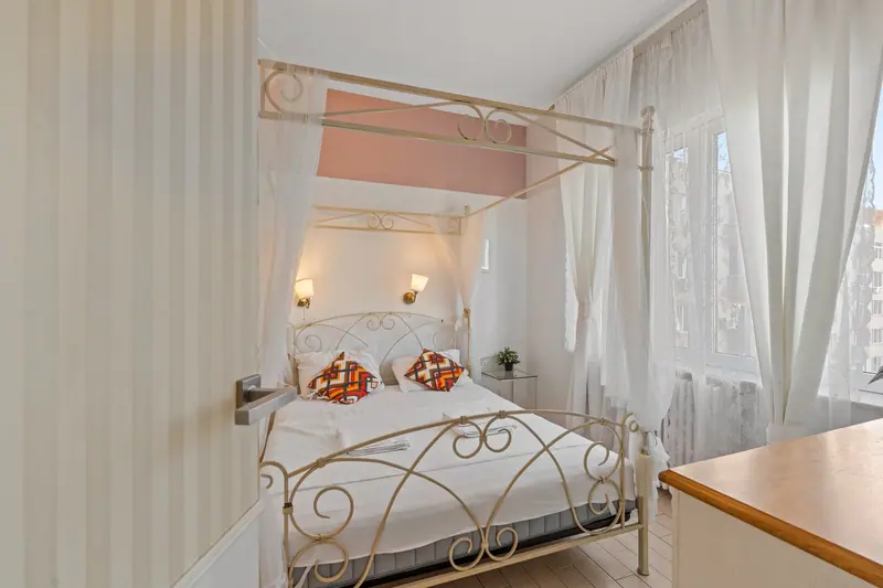 Apartament cu bucătărie albastră și arcadă, Str. Batiștei, București, fotografia 7