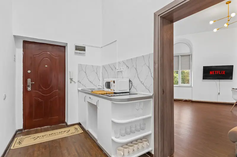 Apartament cu tavane înalte într-o clădire istorică, Calea Moșilor, București, fotografia 10