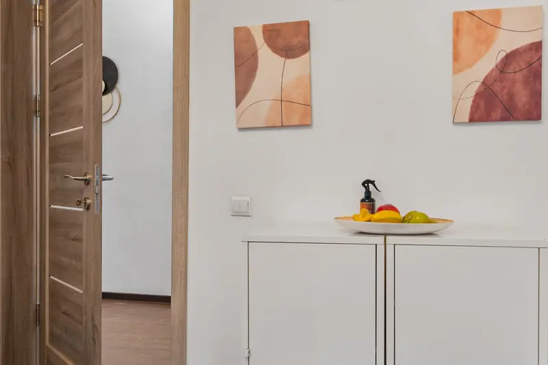 Apartament cu tavane înalte într-o clădire istorică, Calea Moșilor, București, fotografia 19