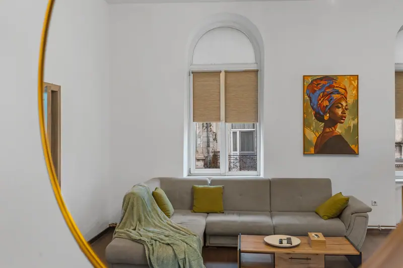 Apartament cu tavane înalte într-o clădire istorică, Calea Moșilor, București, fotografia 20