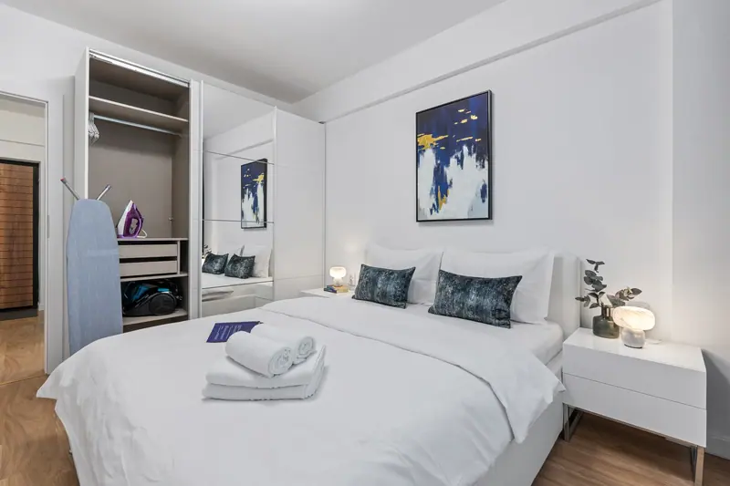 Apartament familial într-un ansamblu cu grădină, La Foresta, fotografia 8