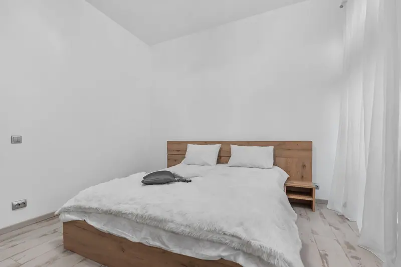 Apartament cu ferestre arcuite, Bd. Regina Maria, București, fotografia 9
