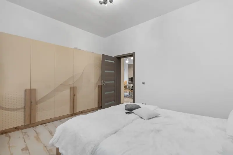 Apartament cu ferestre arcuite, Bd. Regina Maria, București, fotografia 13