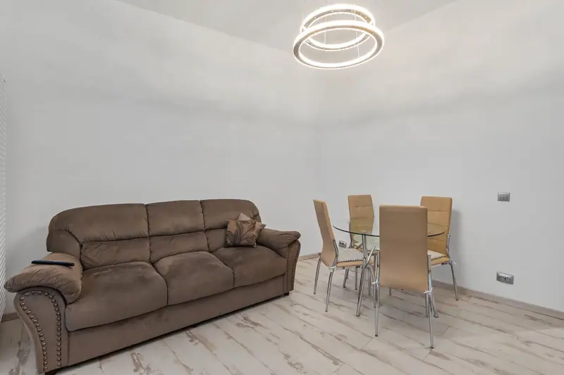 Apartament cu ferestre arcuite, Bd. Regina Maria, București, fotografia 17