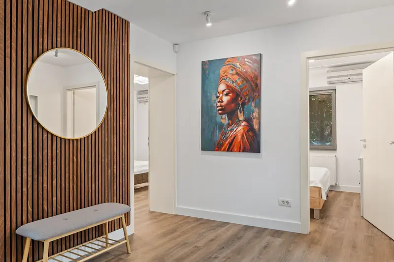 Apartament cu panouri din lemn și tablouri, Aviației, București, fotografia 5