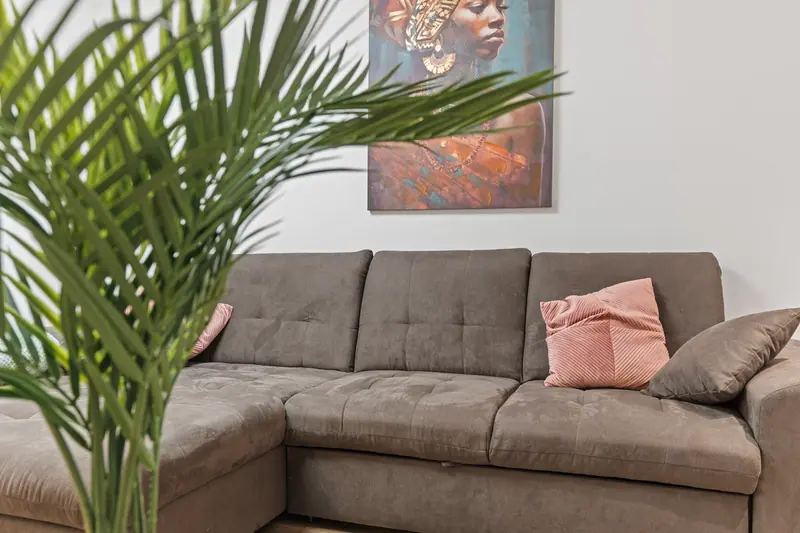 Apartament cu panouri din lemn și tablouri, Aviației, București, fotografia 18