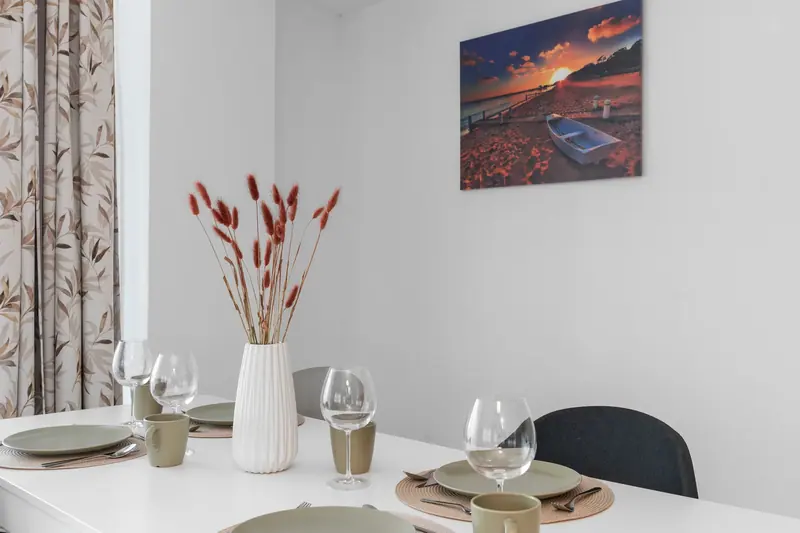 Apartament cu living deschis și terasă, Ansambluri noi, fotografia 18