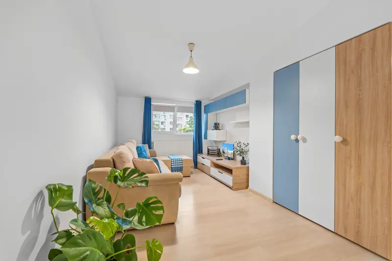 Apartament luminos cu accente albastre, București, fotografia 5