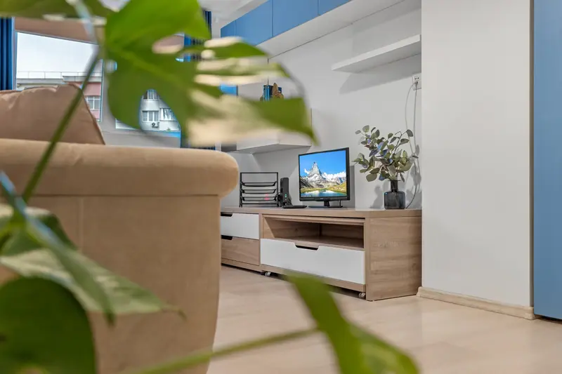 Apartament luminos cu accente albastre, București, fotografia 13