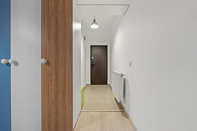 Apartament luminos cu accente albastre, București, fotografia 14