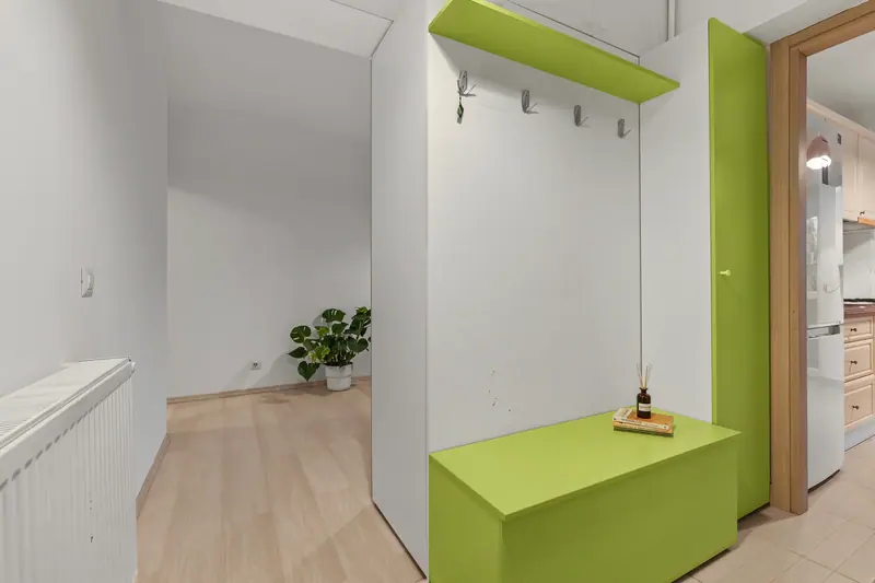 Apartament luminos cu accente albastre, București, fotografia 15