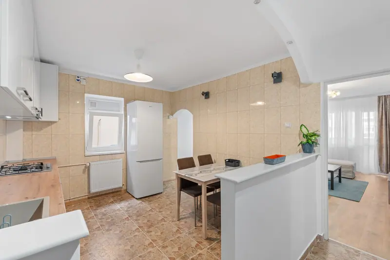 Apartament luminos cu balcon închis, Str. Cupolei, București, fotografia 15