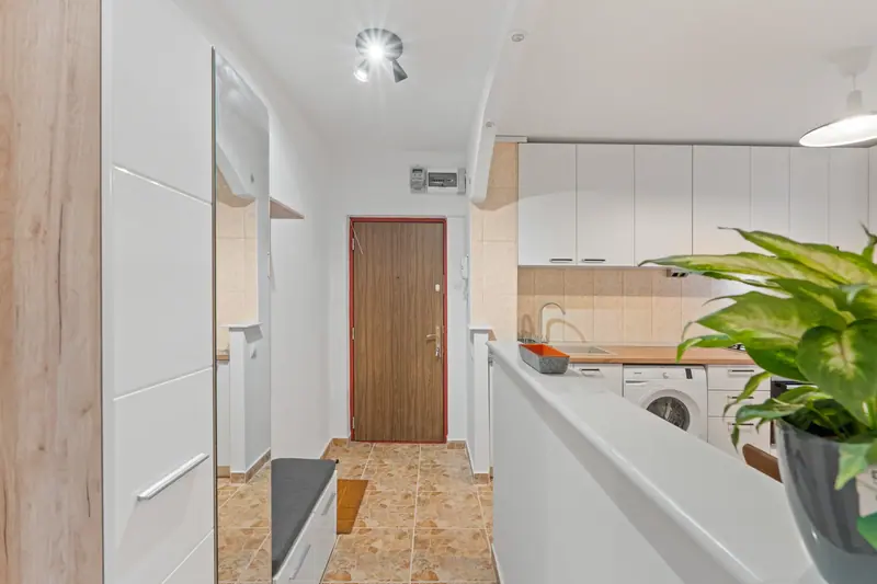 Apartament luminos cu balcon închis, Str. Cupolei, București, fotografia 18