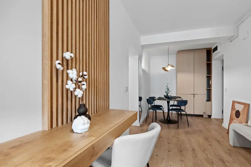 Apartament luminos cu accente de lemn, Ivory, fotografia 8