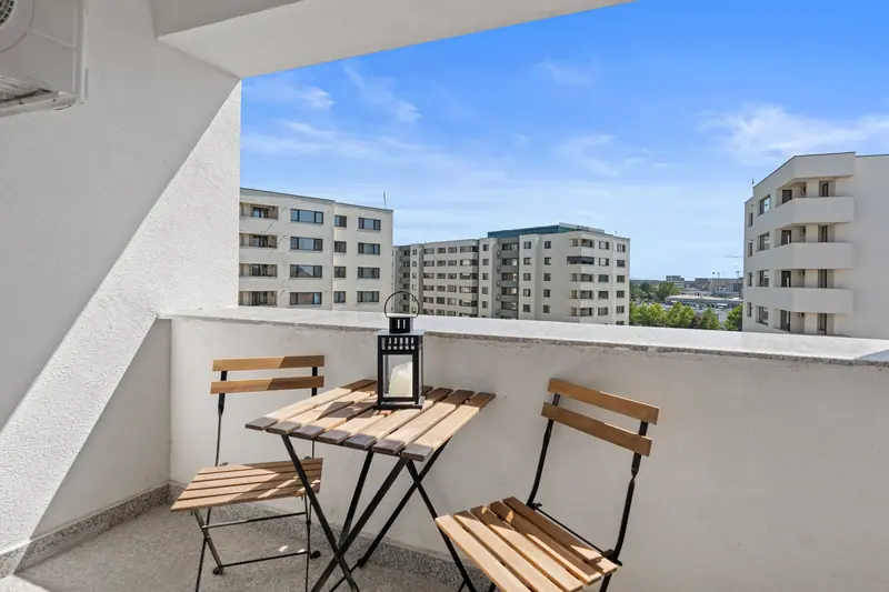 Apartament luminos cu accente de lemn, Ivory, fotografia 18