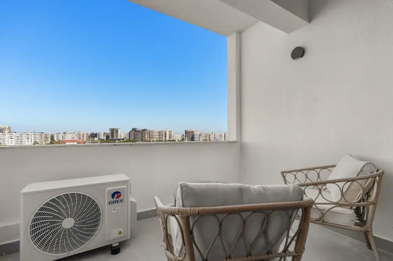 Apartament de lux cu insulă din marmură, Mihai Bravu, București, fotografia 24