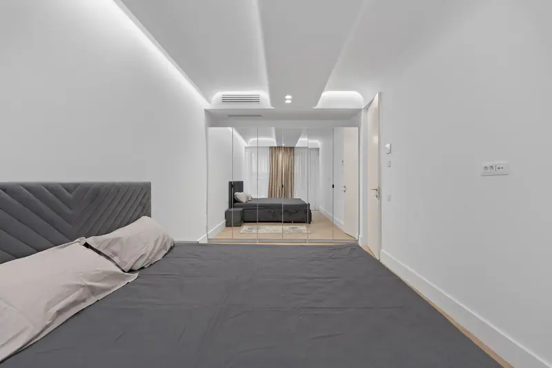 Apartament cu baie din marmură naturală, Cortina North, fotografia 11
