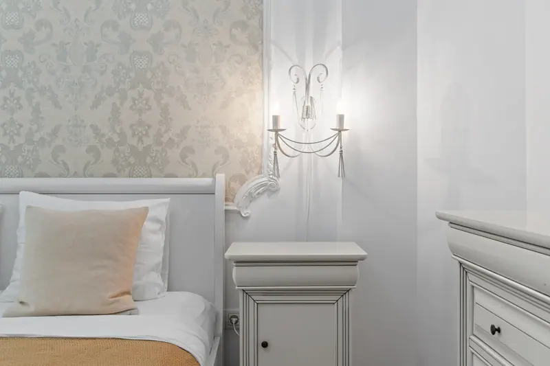 Apartament elegant cu mobilier clasic, Bd. Nicolae Bălcescu, București, fotografia 4