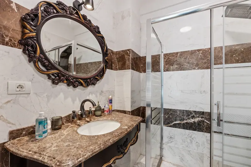 Apartament elegant cu mobilier clasic, Bd. Nicolae Bălcescu, București, fotografia 19