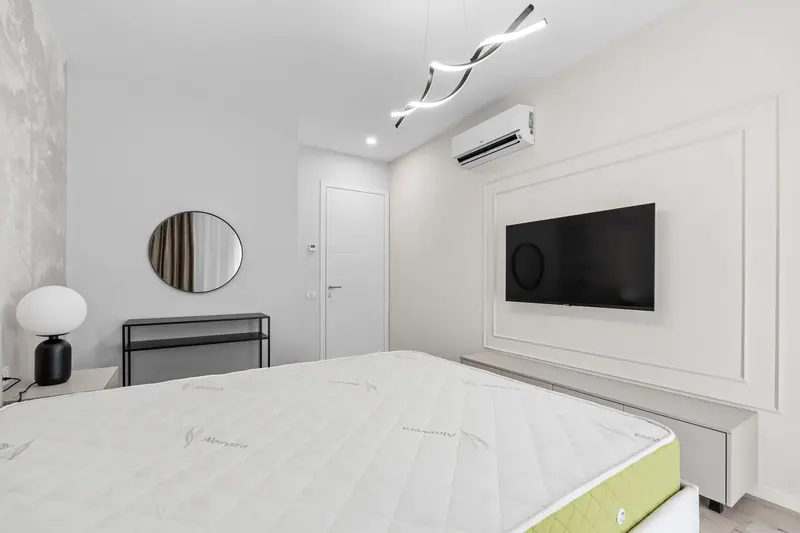 Apartament modern cu baie din marmură, Ansambluri noi, fotografia 14