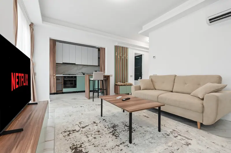 Apartament nou cu bucătărie verde mentă, Str. Justiției, București, fotografia 1