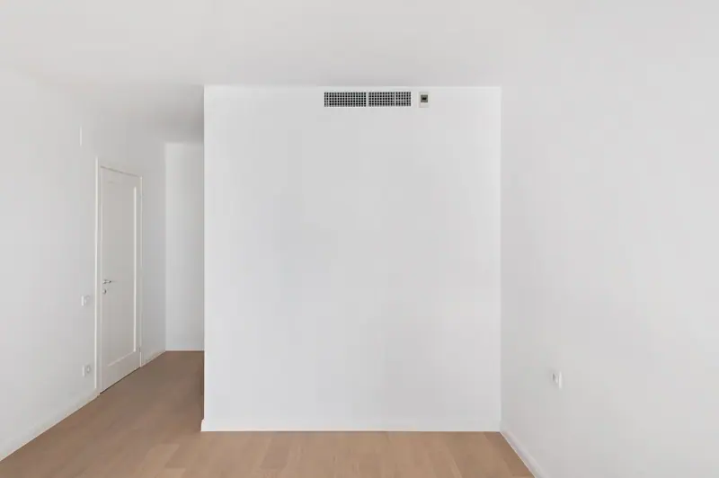 Apartament nou, nemobilat, Ansambluri noi, fotografia 11