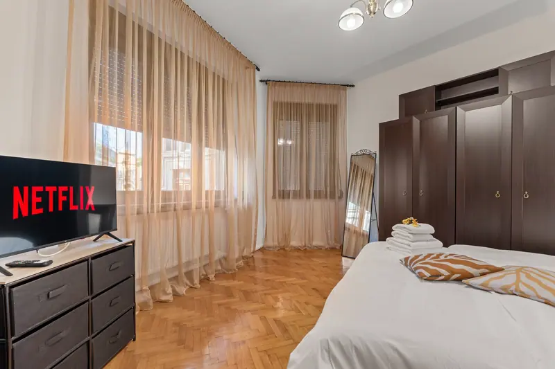 Apartament clasic cu parchet masiv, Bd. Nicolae Bălcescu, București, fotografia 19