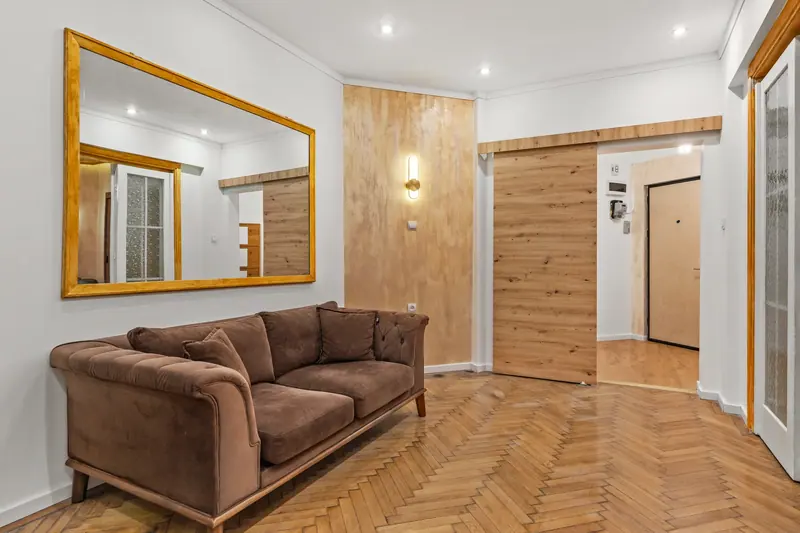 Apartament renovat într-o clădire veche, București, fotografia 12