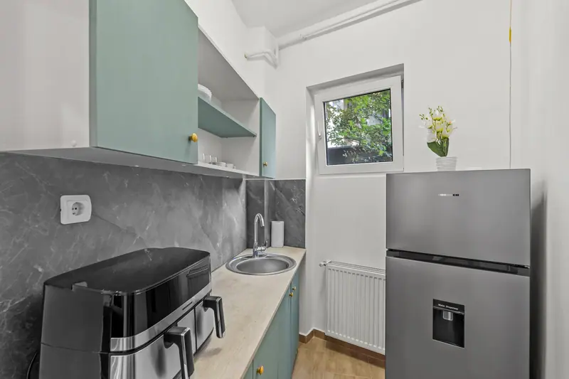 Apartament renovat într-o clădire veche, București, fotografia 14