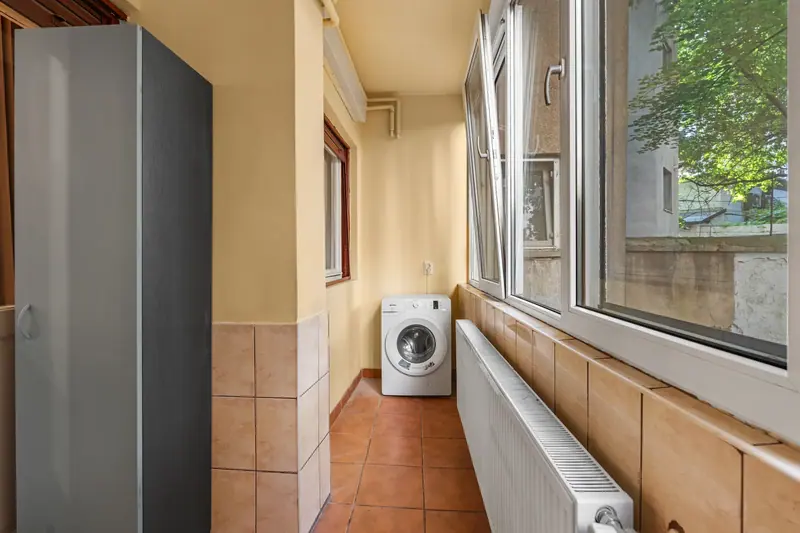 Apartament renovat într-o clădire veche, București, fotografia 17