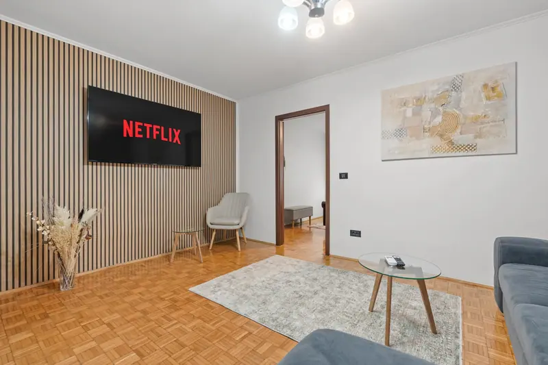 Apartament renovat cu parchet din lemn, Bd. Nicolae Bălcescu, București, fotografia 17