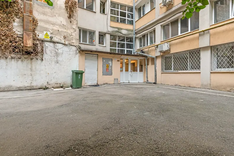Apartament renovat cu parchet din lemn, Bd. Nicolae Bălcescu, București, fotografia 21