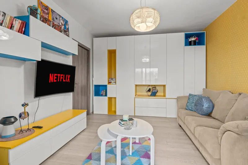 Apartament în albastru și galben, Splaiul Independenței, București, fotografia 5