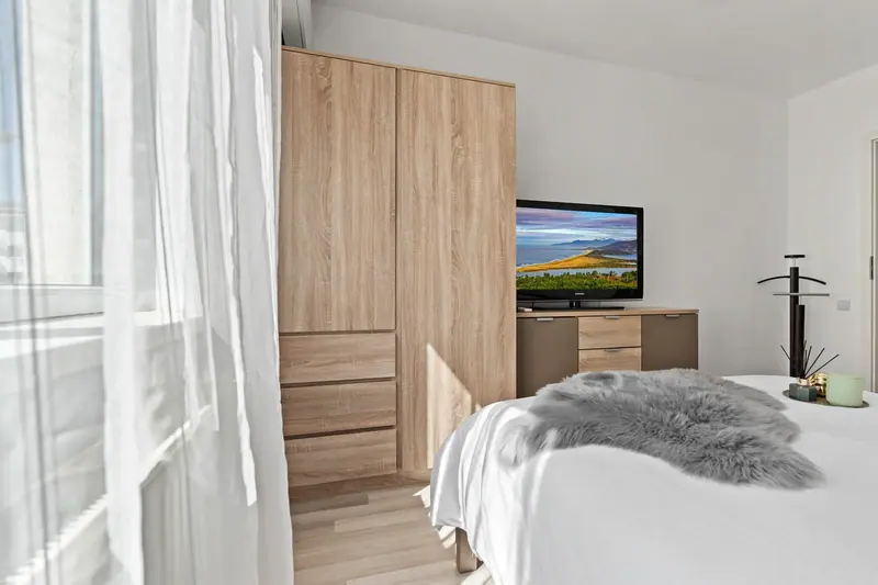 Apartament cu terasă și bucătărie neagră, București, fotografia 10