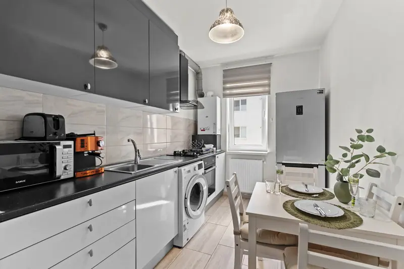 Apartament cu terasă și bucătărie neagră, București, fotografia 15