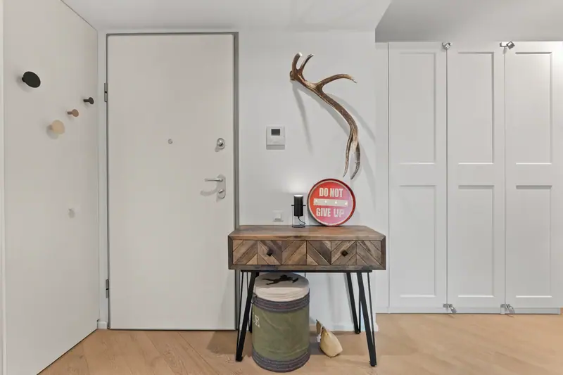 Apartament cu living generos și terasă, Cortina Academy, fotografia 13