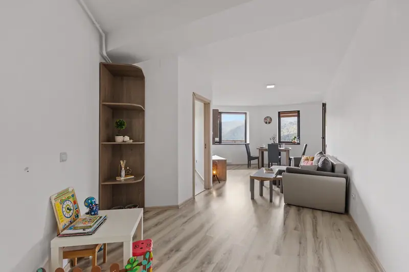 Apartament cu terasă și priveliște spre munte, Sinaia, Prahova, fotografia 2