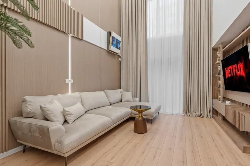 Duplex cu scară interioară și terasă, Granvia, fotografia 1