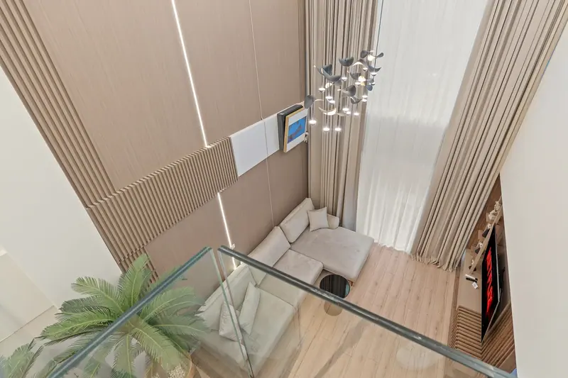 Duplex cu scară interioară și terasă, Granvia, fotografia 11