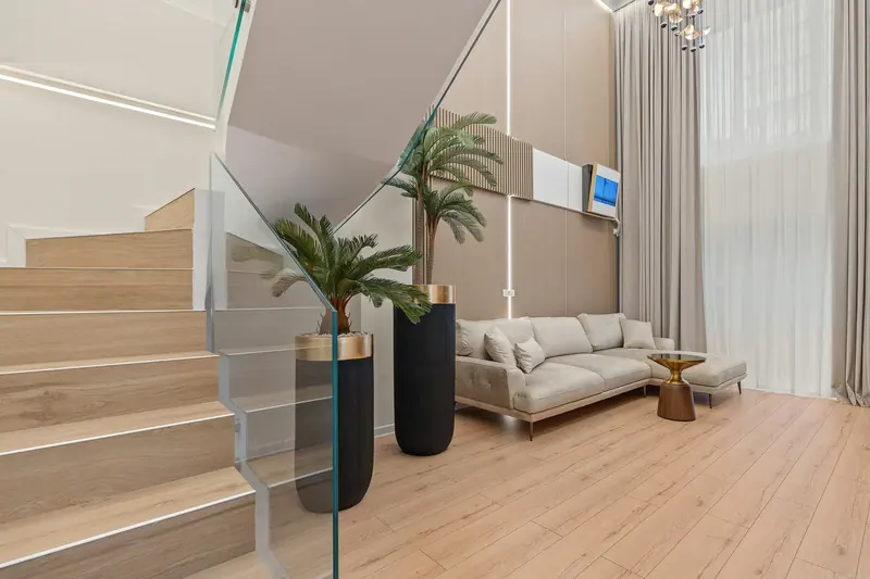 Duplex cu scară interioară și terasă, Granvia, fotografia 12