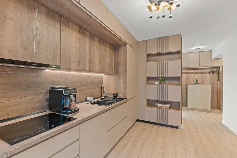 Duplex cu scară interioară și terasă, Granvia, fotografia 18